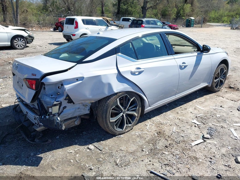 2024 Nissan Altima Sr Fwd