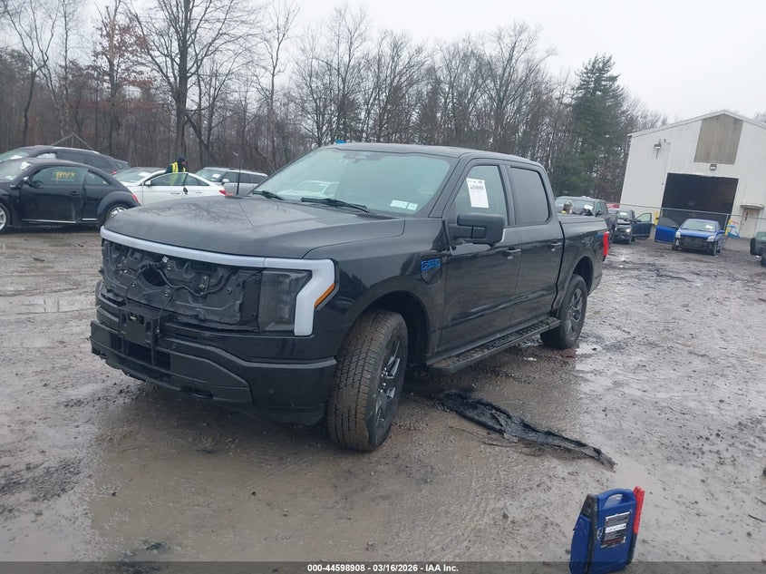2025 Ford F-150 Lightning Flash
