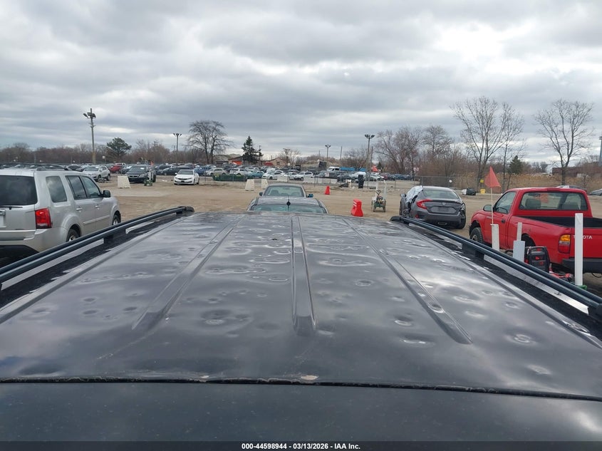 2009 Volkswagen Routan Se VIN: 2V8HW34139R579837 Lot: 44598944