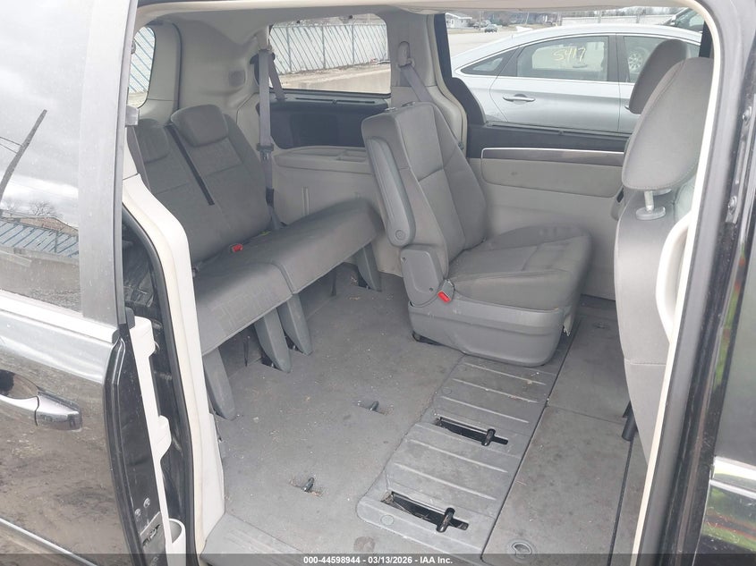 2009 Volkswagen Routan Se VIN: 2V8HW34139R579837 Lot: 44598944