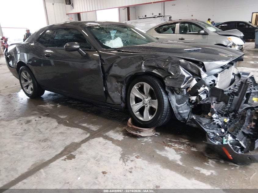 2018 Dodge Challenger Sxt