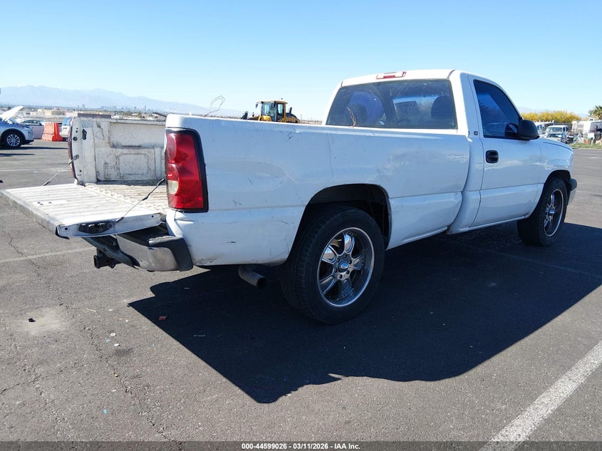 2004 Chevrolet Silverado 1500 Work Truck
