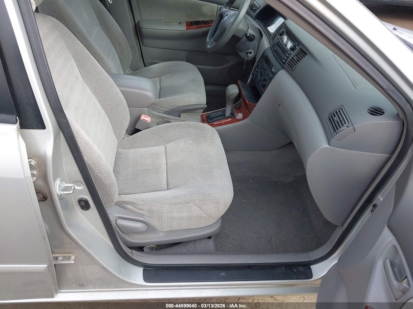 2004 Toyota Corolla Le