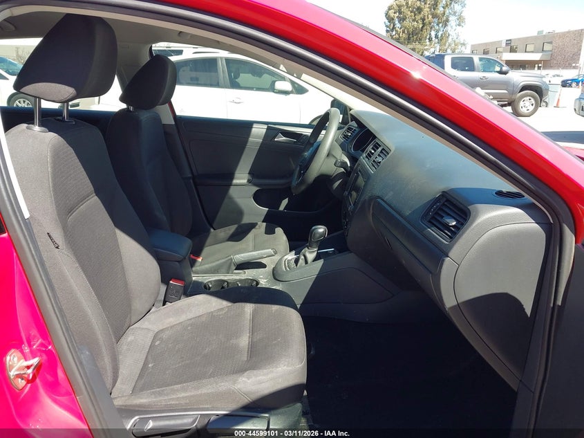 2015 Volkswagen Jetta 2.0L S