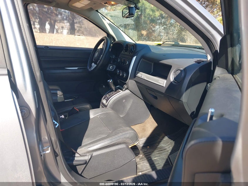 2015 Jeep Compass Sport/North