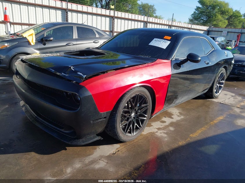 2C3CDZFJ9HH613798 2017 Dodge Challenger 392 Hemi Scat Pack Shaker photo 1