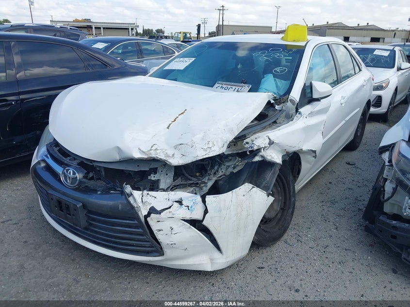 2015 Toyota Camry Le