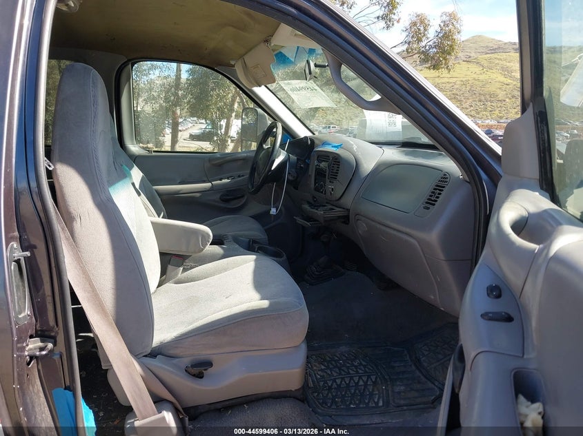 1998 Ford F-150 Lariat/Standard/Xl/Xlt