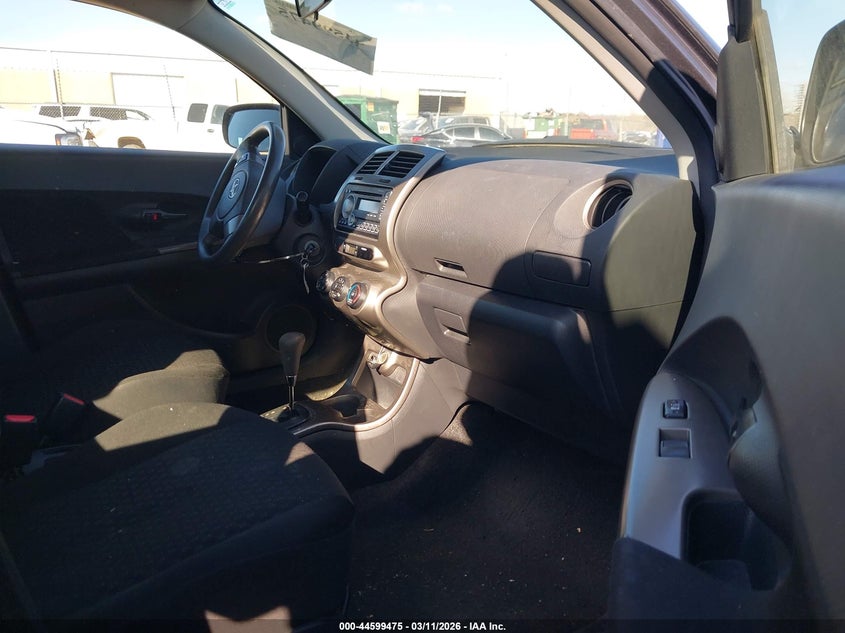 2011 Scion Xd