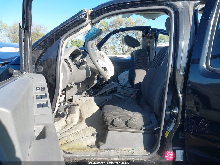 2017 Nissan Frontier Desert Runner