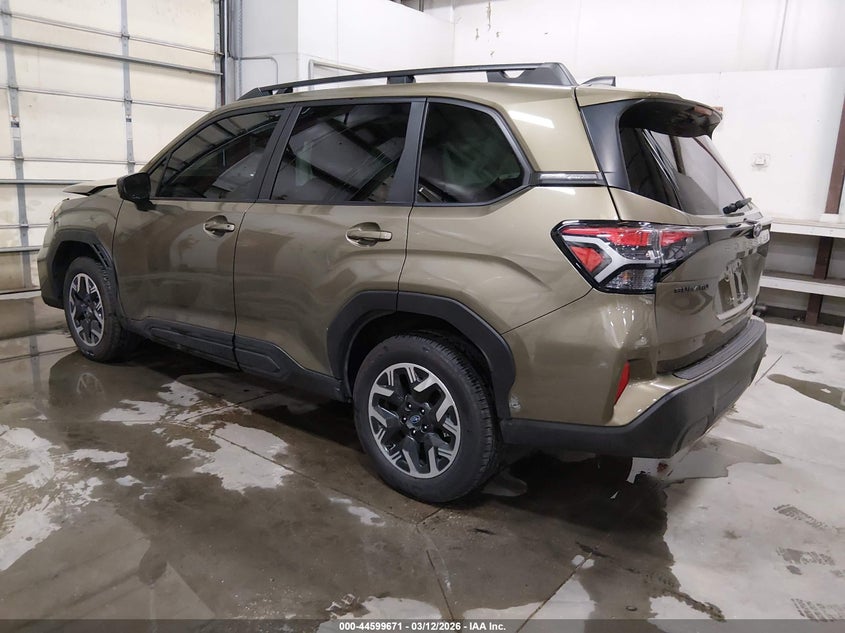 2025 Subaru Forester Premium