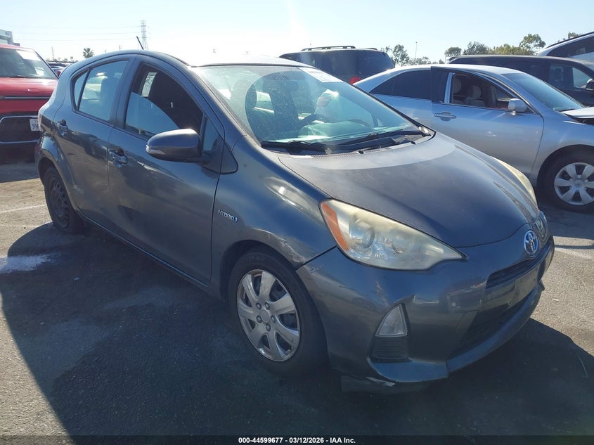 2013 Toyota Prius C Two