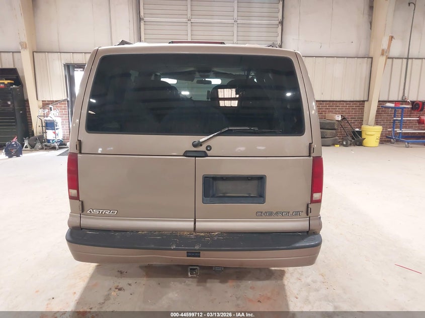 2002 Chevrolet Astro Ls VIN: 1GNDM19XX2B149087 Lot: 44599712