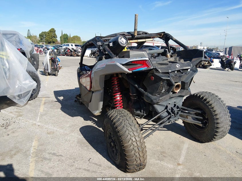 2024 CAN-AM MAVERICK X3 auction photo 3