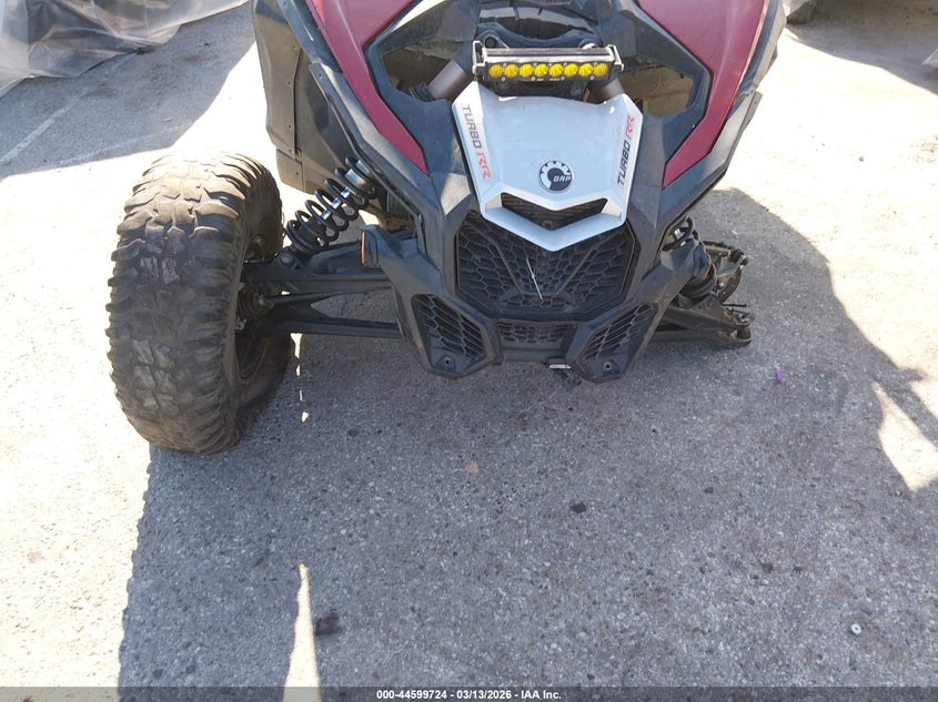 2024 CAN-AM MAVERICK X3 auction photo 5