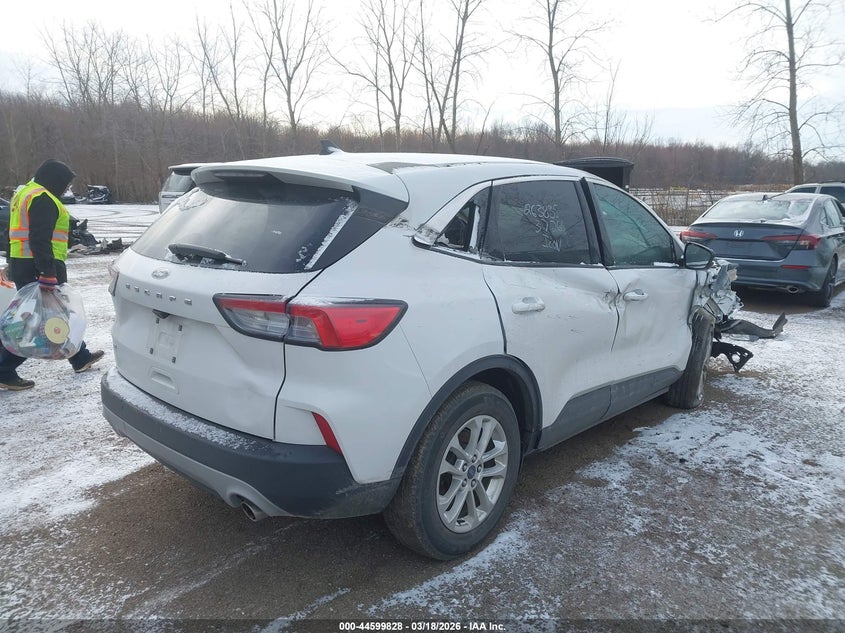 2022 Ford Escape Se
