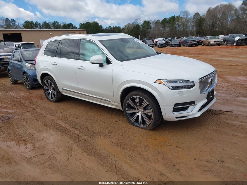 2022 VOLVO XC90 RECHARGE PLUG-IN HYBRID T8 INSCRIPTION 7 PASSENGER