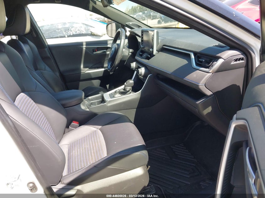 2019 Toyota Rav4 Hybrid Xse