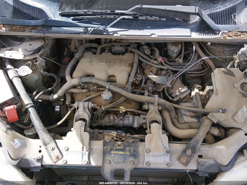 2001 Pontiac Montana M16 W/1Sd Pkg. VIN: 1GMDX03E41D306340 Lot: 44600101