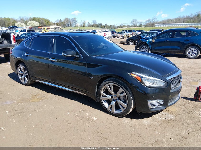2016 Infiniti Q70L 3.7