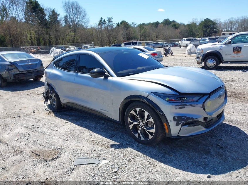2022 Ford Mustang Mach-E Premium