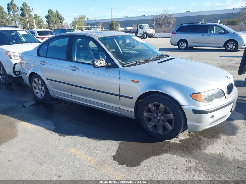 2003 BMW 325I