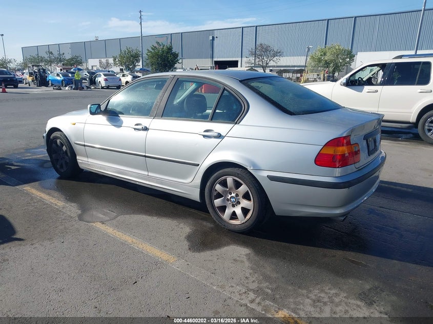 2003 BMW 325I