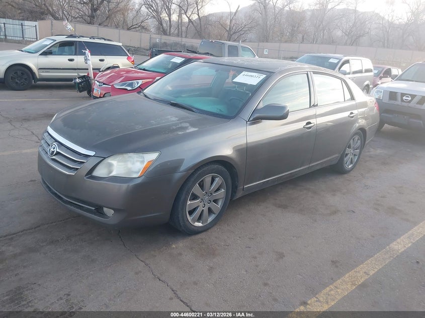 2005 Toyota Avalon Touring