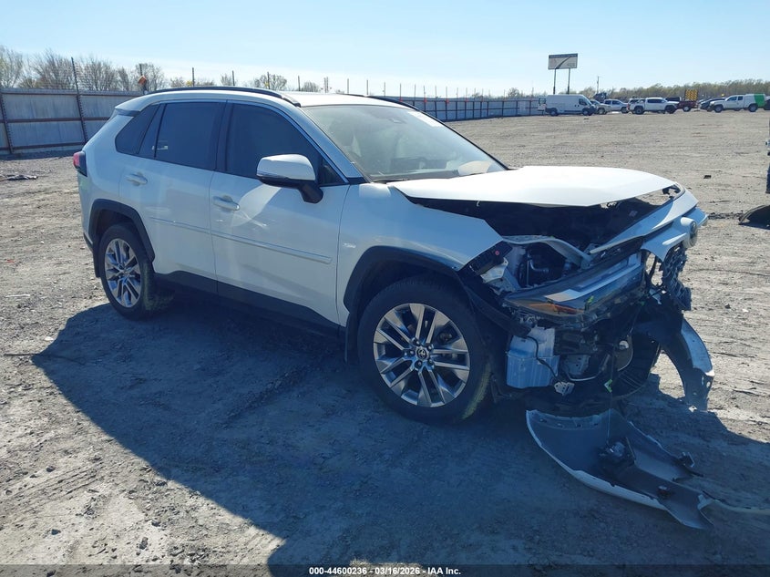 2022 Toyota Rav4 Xle Premium