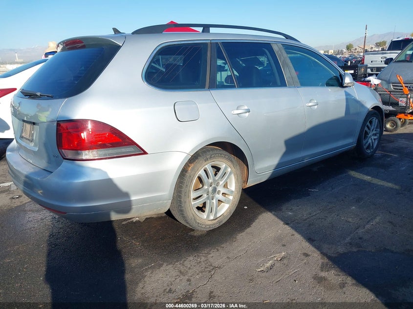2014 Volkswagen Jetta Sportwagen 2.0L Tdi