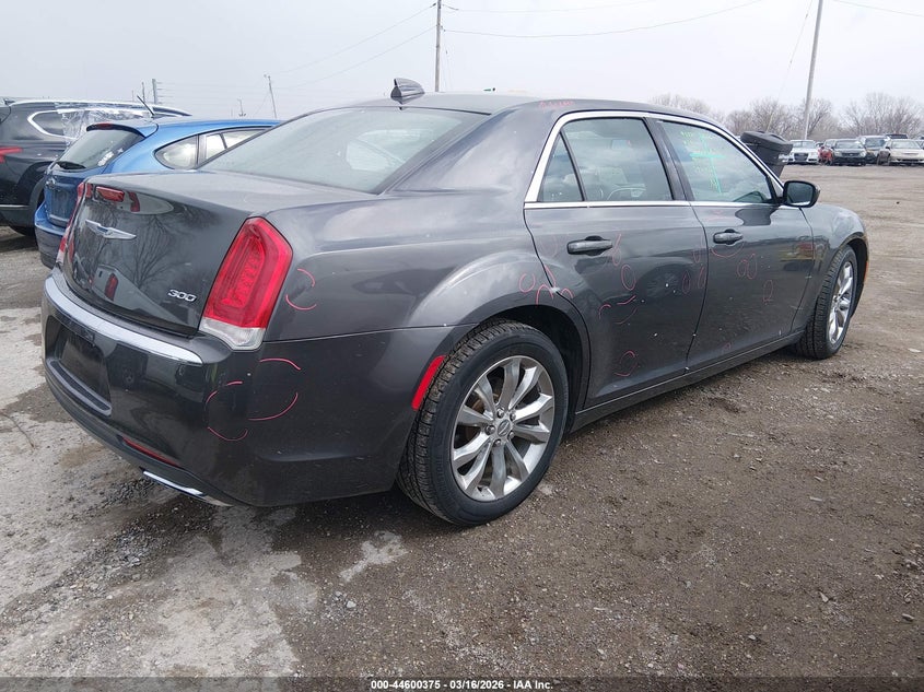 2015 Chrysler 300 Limited