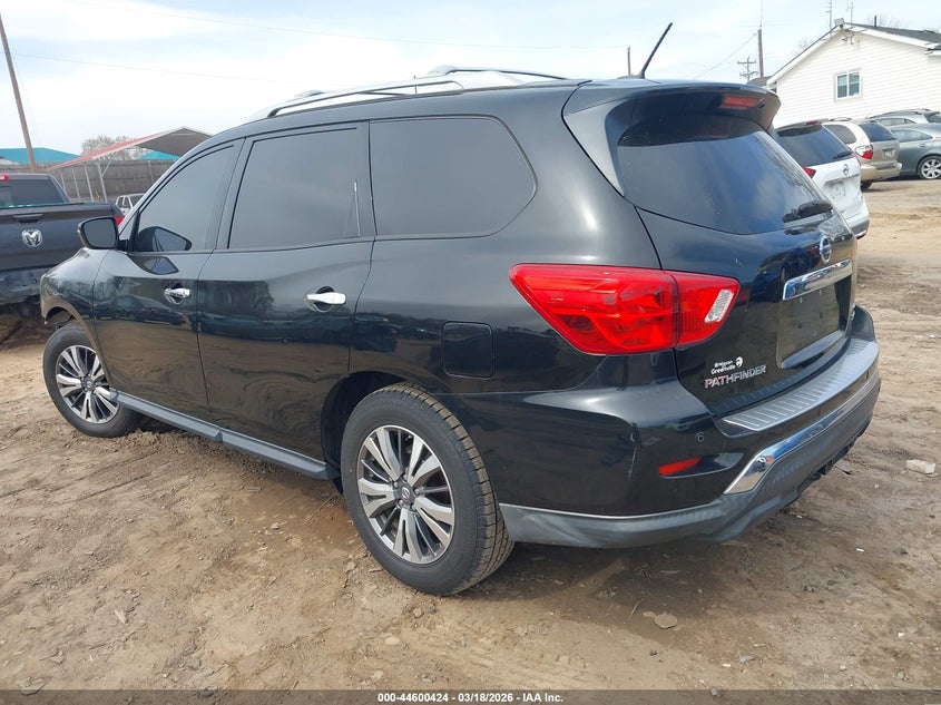 2018 Nissan Pathfinder Sv