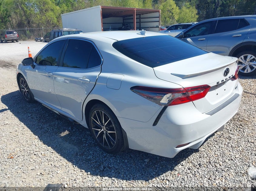 2022 Toyota Camry Se