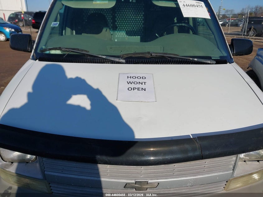 2005 Chevrolet Astro VIN: 1GCDM19X15B100633 Lot: 44600455