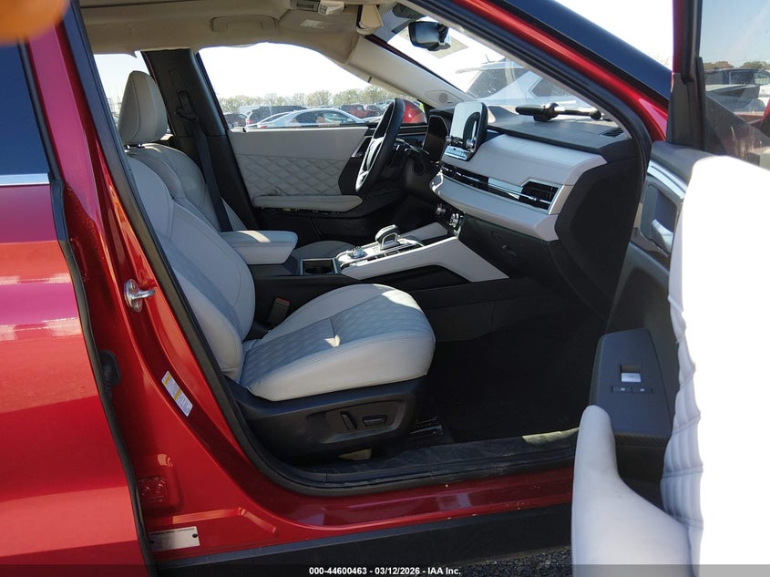 2024 Mitsubishi Outlander Sel 2.5 2Wd