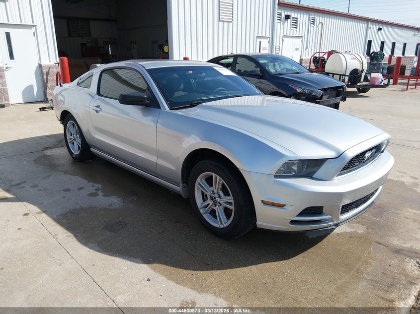 2014 FORD MUSTANG V6