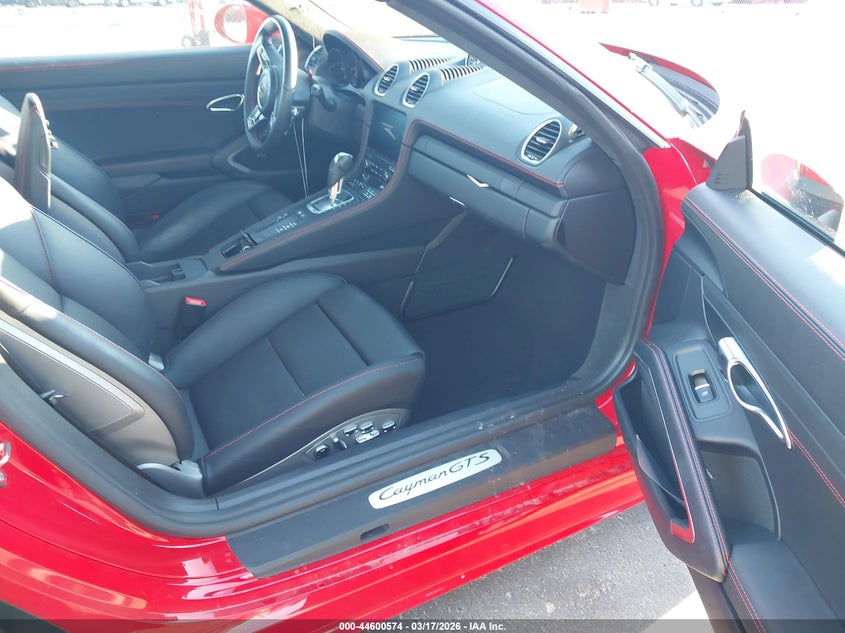2022 Porsche 718 Cayman Gts 4.0 VIN: WP0AD2A82NS268259 Lot: 44600574