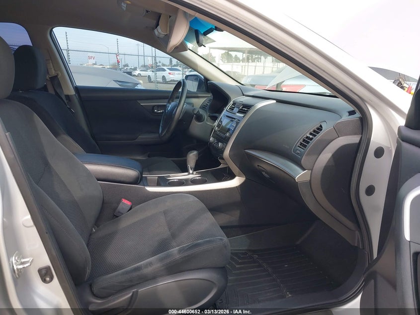 2015 Nissan Altima 2.5 Sv