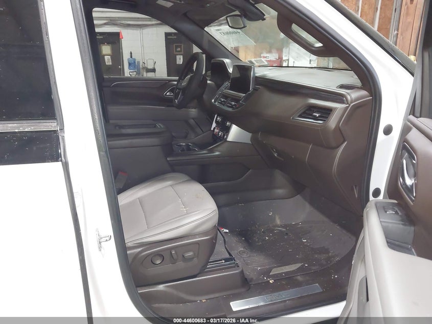 2021 GMC Yukon Xl 4Wd Slt