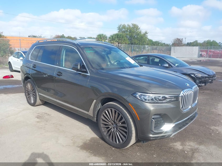 2021 BMW X7 xDrive40I