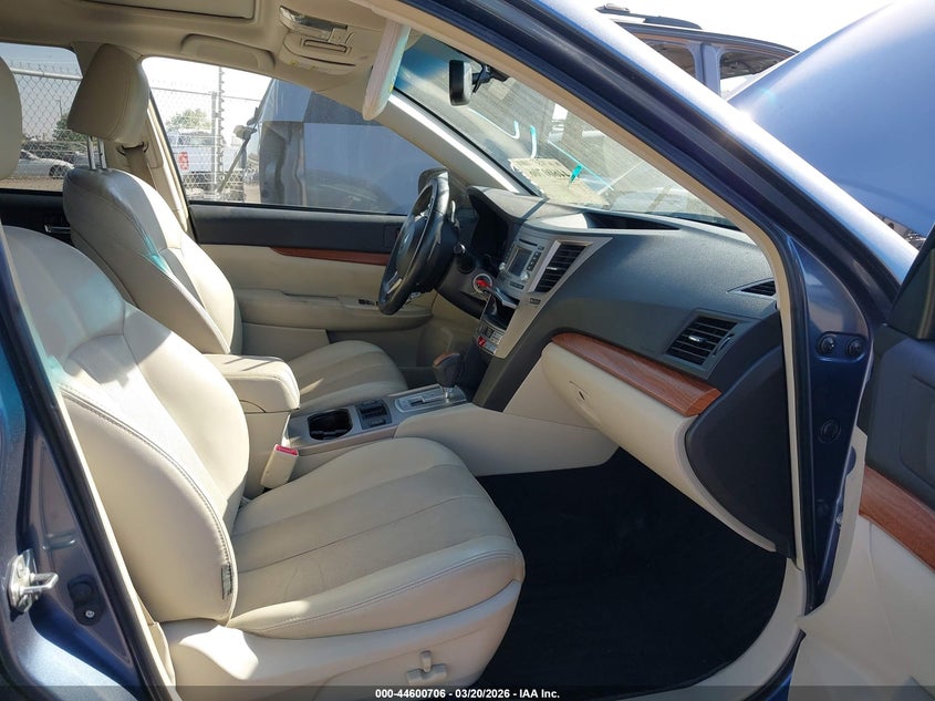 2013 Subaru Outback 2.5I Limited