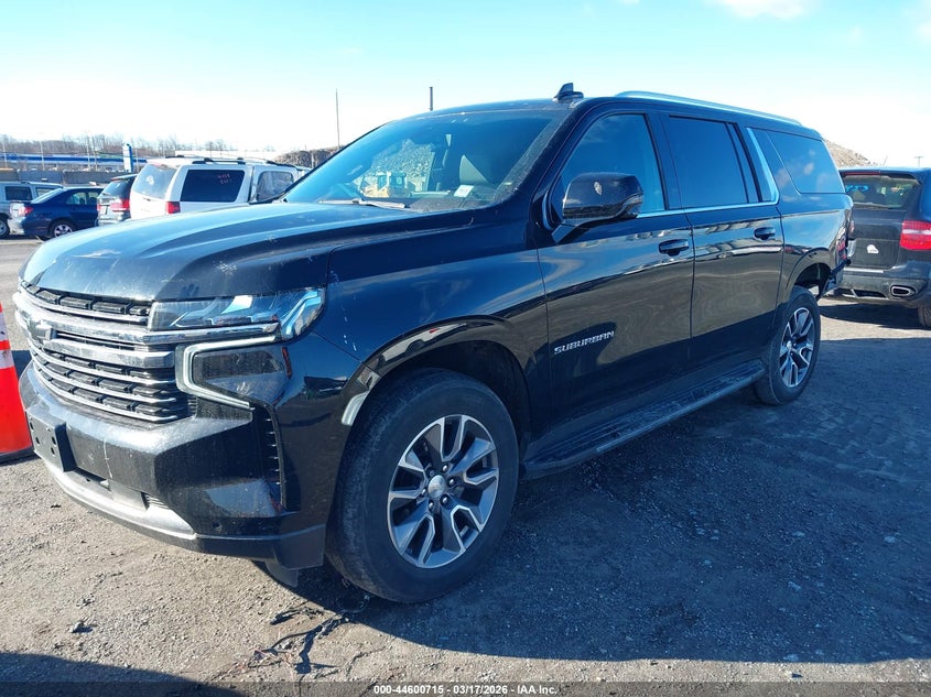 2022 Chevrolet Suburban 4Wd Lt