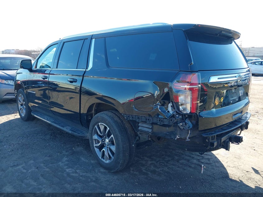 2022 Chevrolet Suburban 4Wd Lt