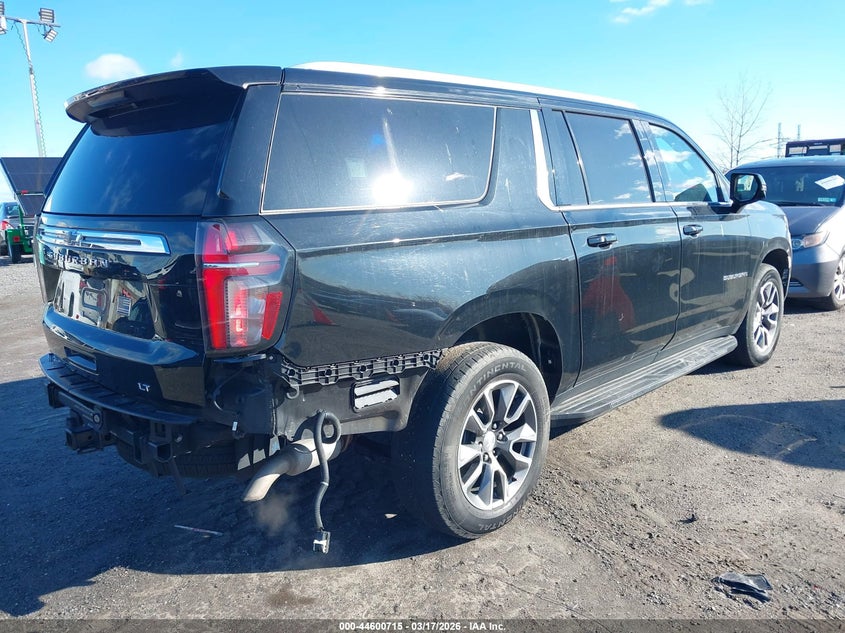 2022 Chevrolet Suburban 4Wd Lt
