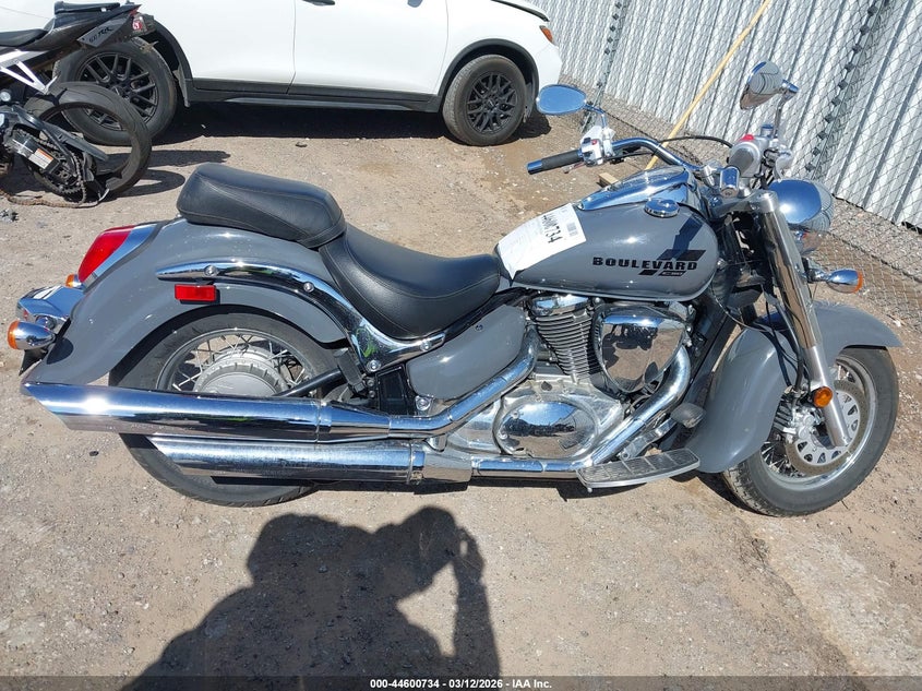 2025 Suzuki Vl800 M/Tm VIN: JS1VS55A5S7100176 Lot: 44600734