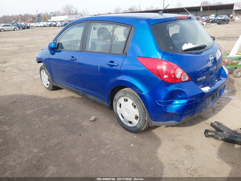 2009 Nissan Versa 1.8S
