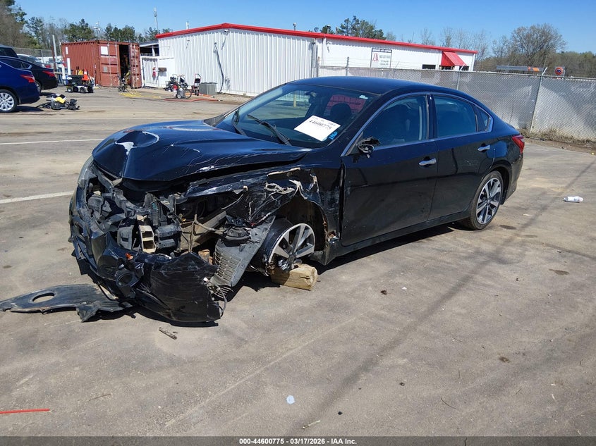 2016 Nissan Altima 2.5 Sr