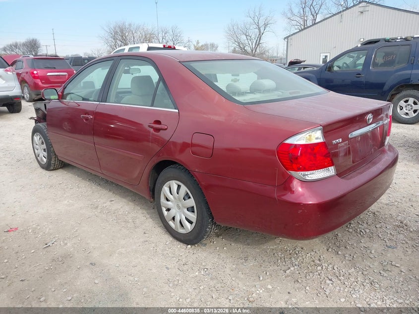 2005 Toyota Camry Le