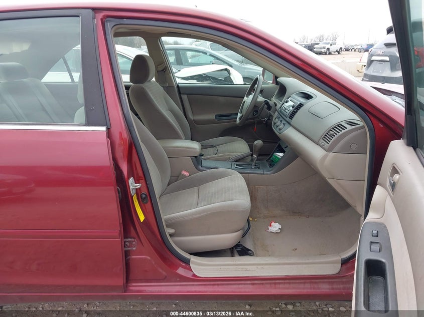 2005 Toyota Camry Le