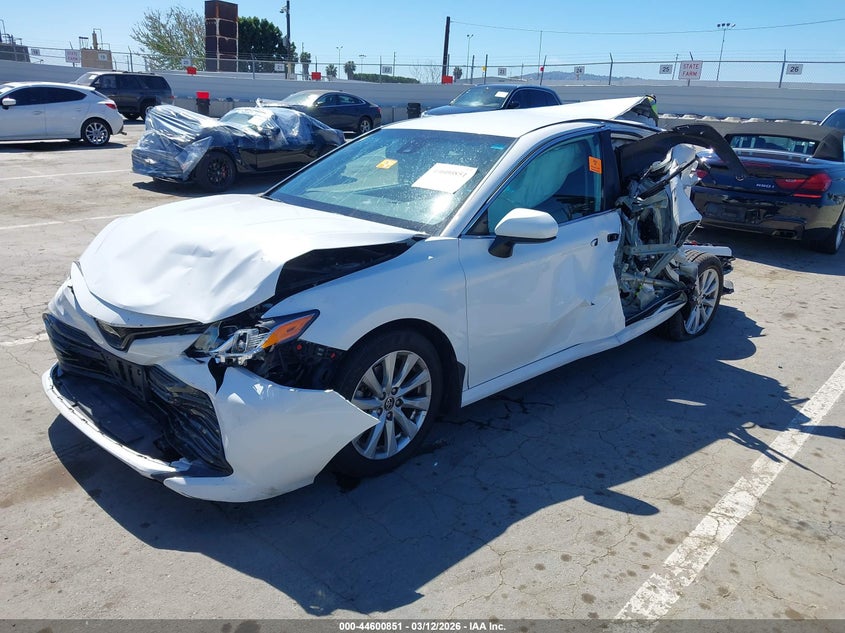 2020 Toyota Camry Le